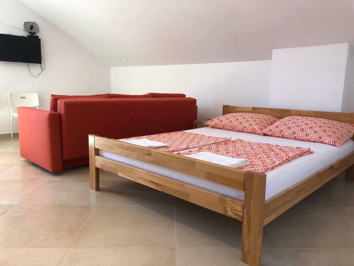 Buga Apartment In Center Of Mali Lošinj Buitenkant foto