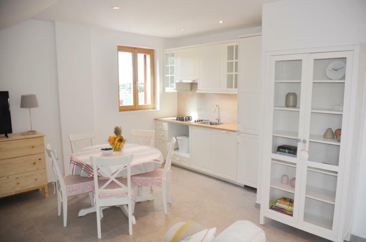 Buga Apartment In Center Of Mali Lošinj Buitenkant foto