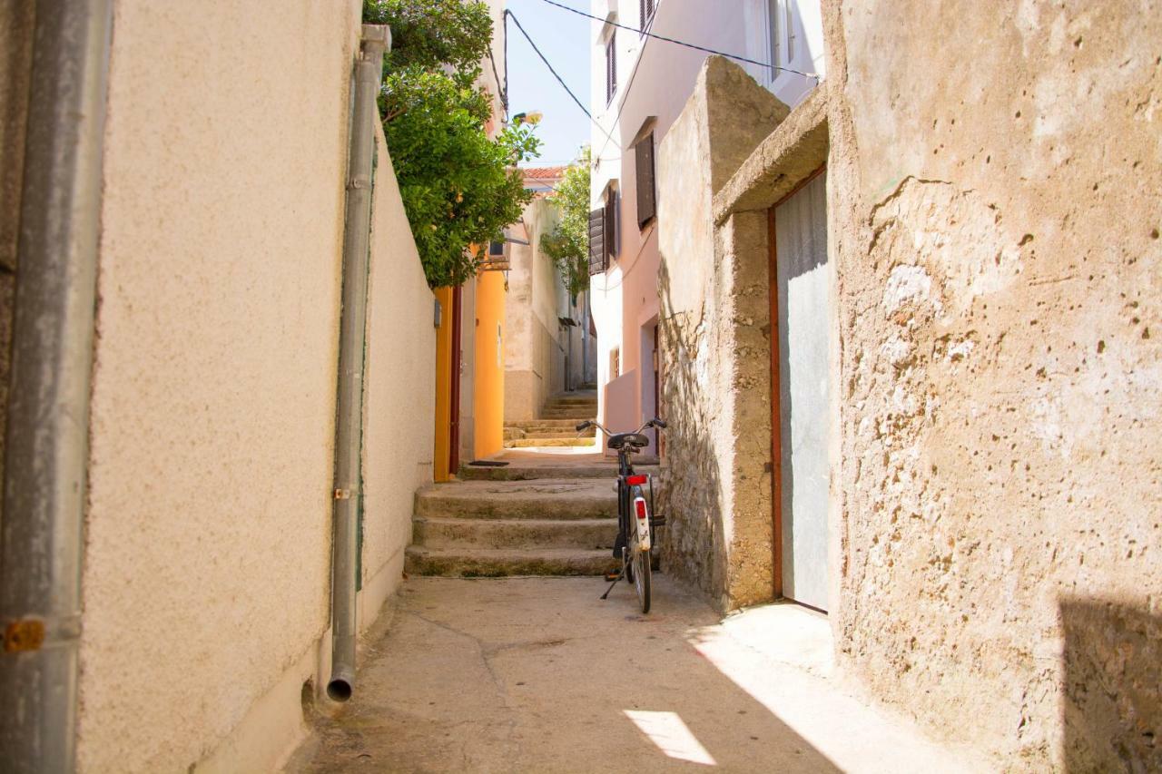 Buga Apartment In Center Of Mali Lošinj Buitenkant foto