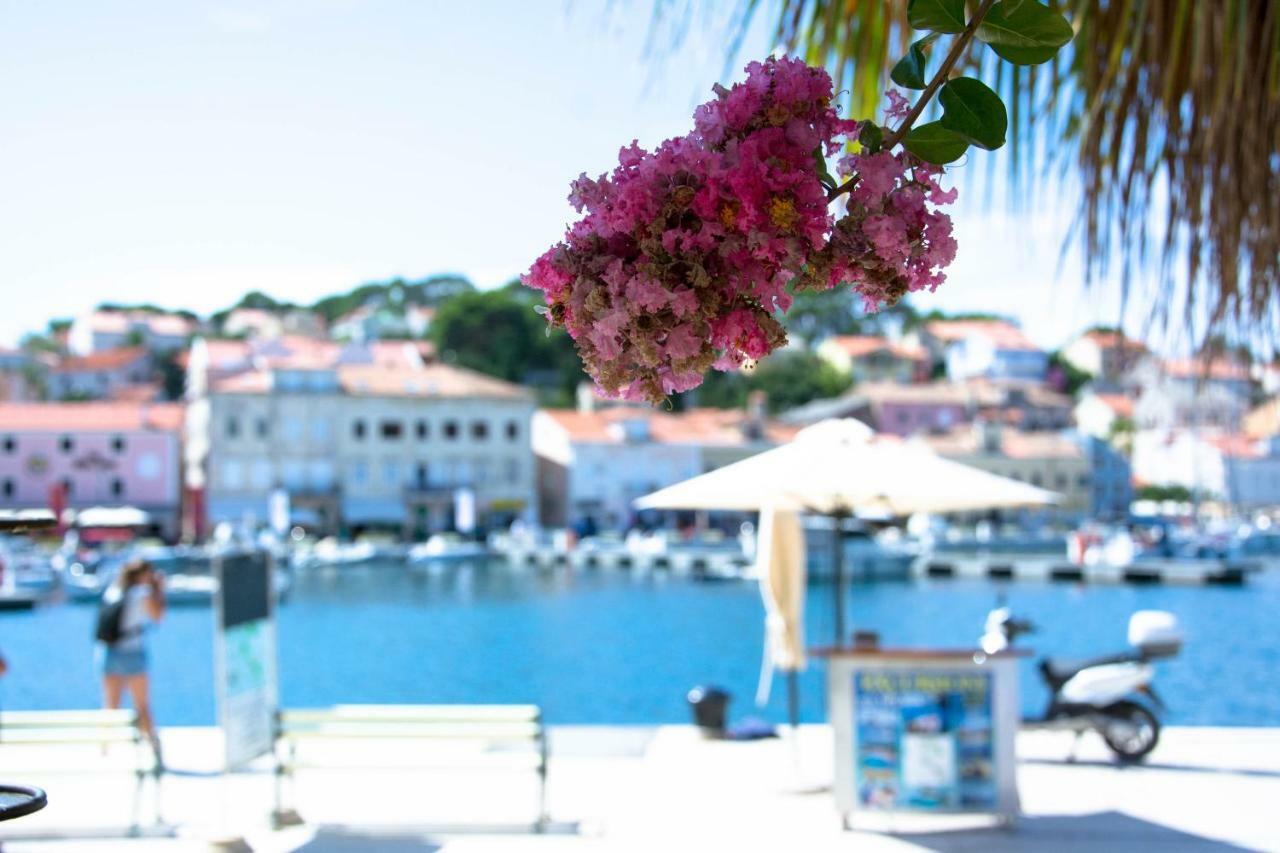 Buga Apartment In Center Of Mali Lošinj Buitenkant foto