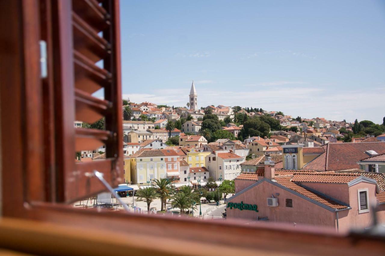 Buga Apartment In Center Of Mali Lošinj Buitenkant foto