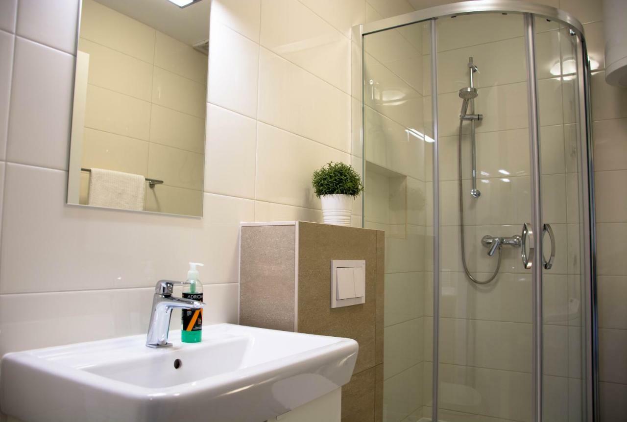Buga Apartment In Center Of Mali Lošinj Buitenkant foto